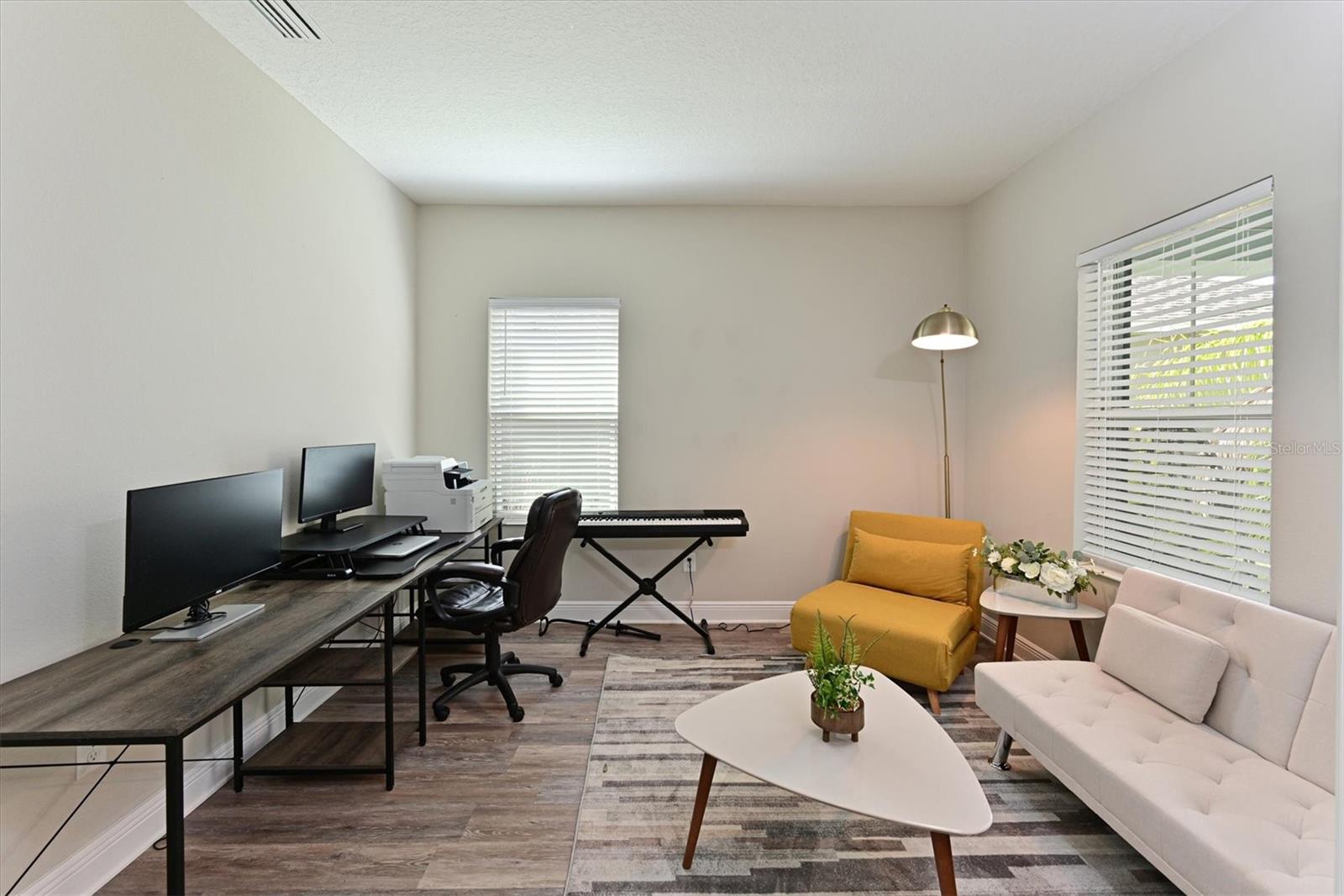 3522 SHIMMERING OAKS DR — photo 16