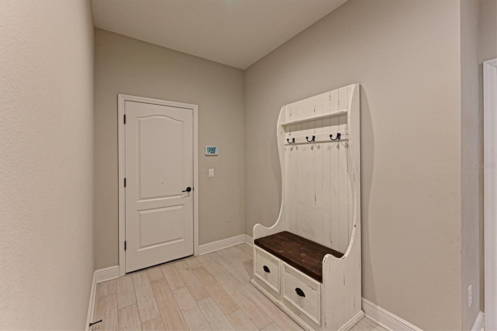 3522 SHIMMERING OAKS DR — photo 15