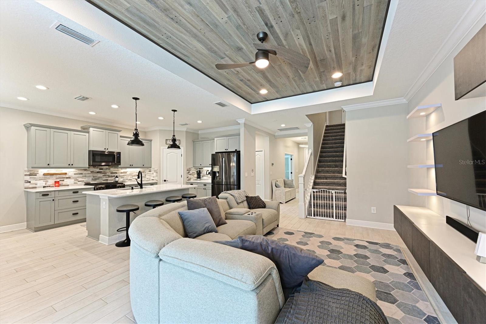 3522 SHIMMERING OAKS DR — photo 6