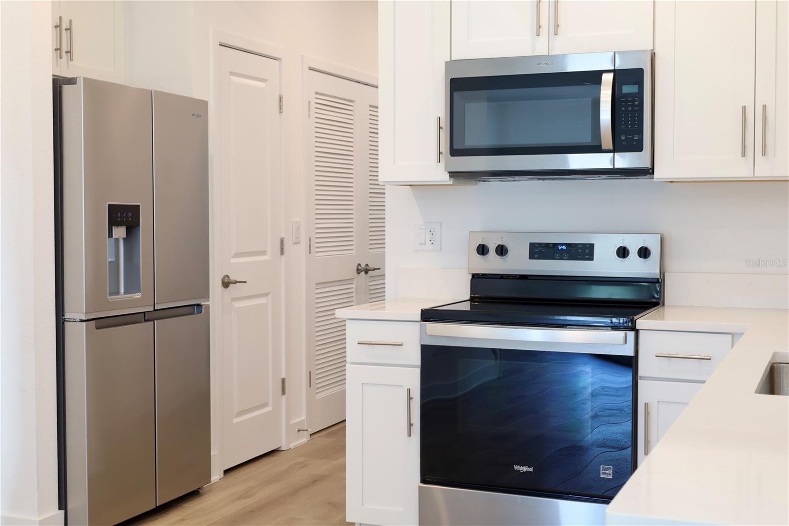2711 W NORTH B ST #1 — photo 10