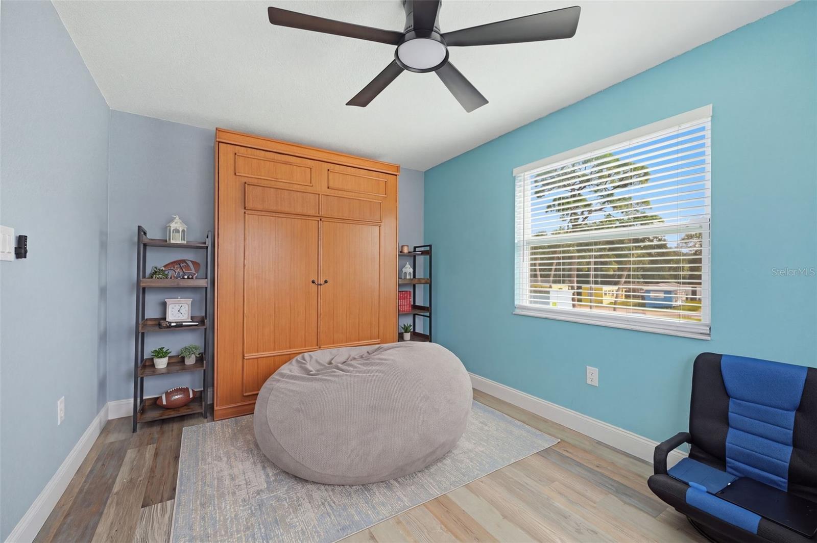 14523 BARLOW LN — photo 29