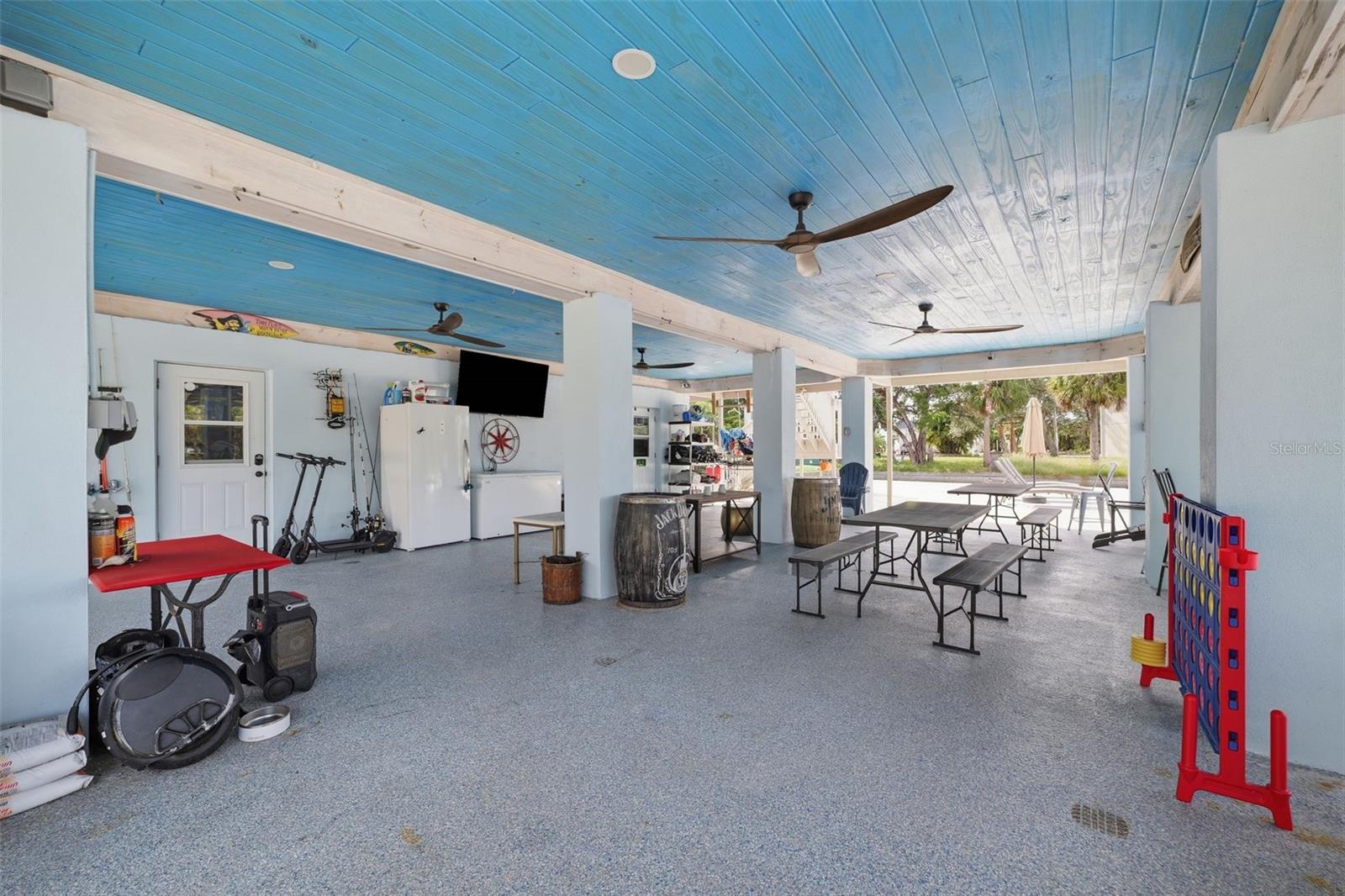 14523 BARLOW LN — photo 59