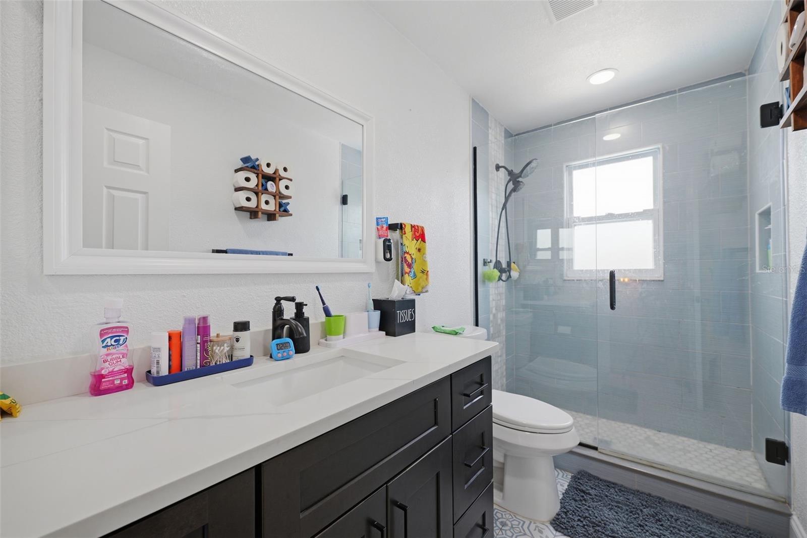 14523 BARLOW LN — photo 38