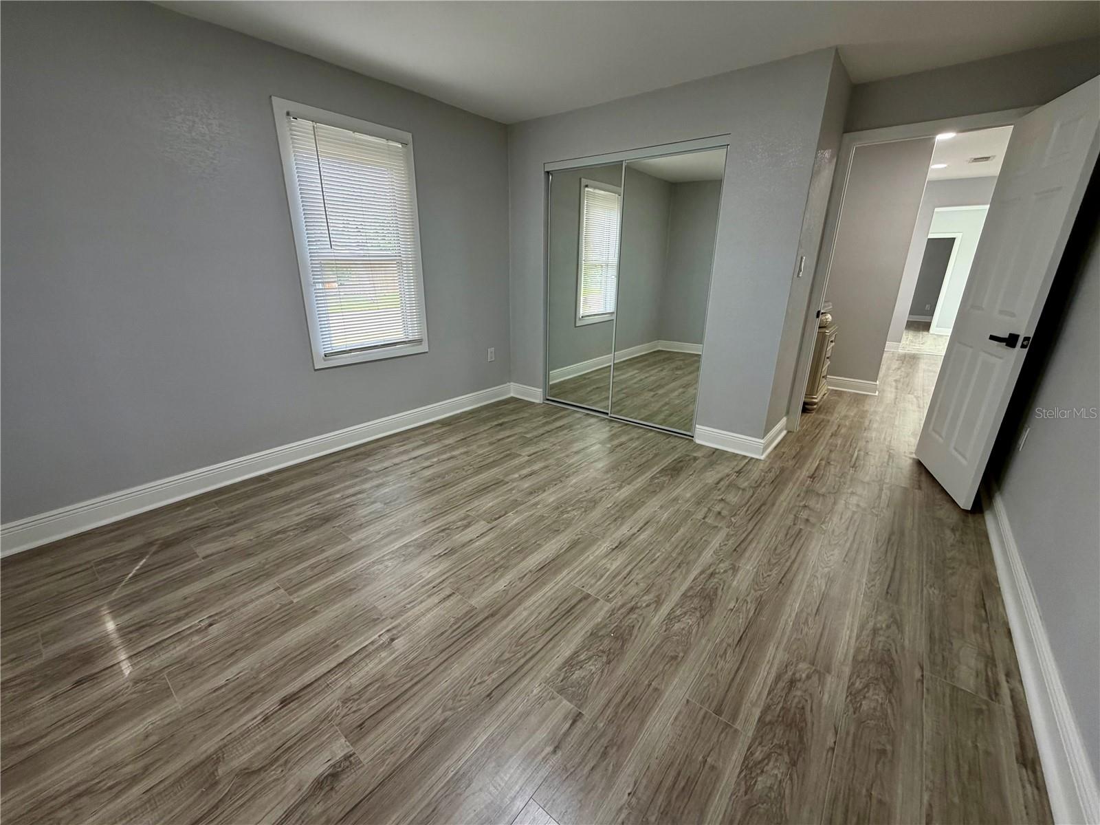 301 80TH AVE NE — photo 28