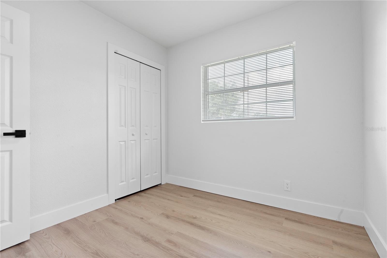 5205 S 82ND ST — photo 21