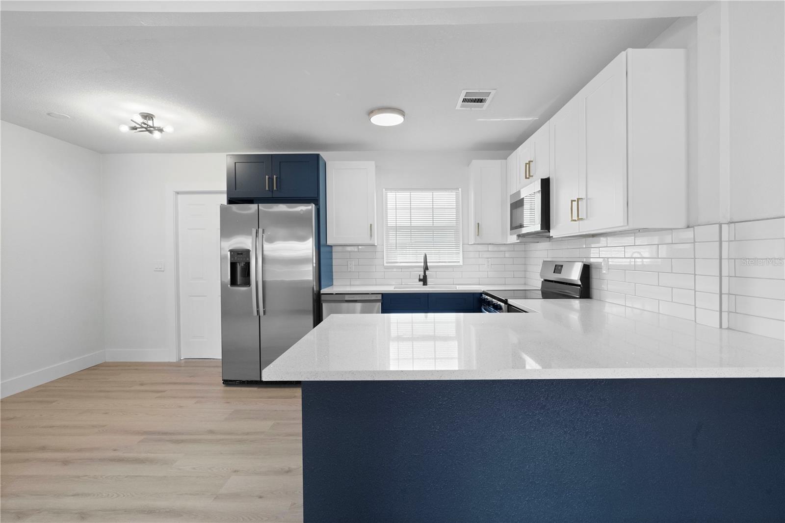 5205 S 82ND ST — photo 11