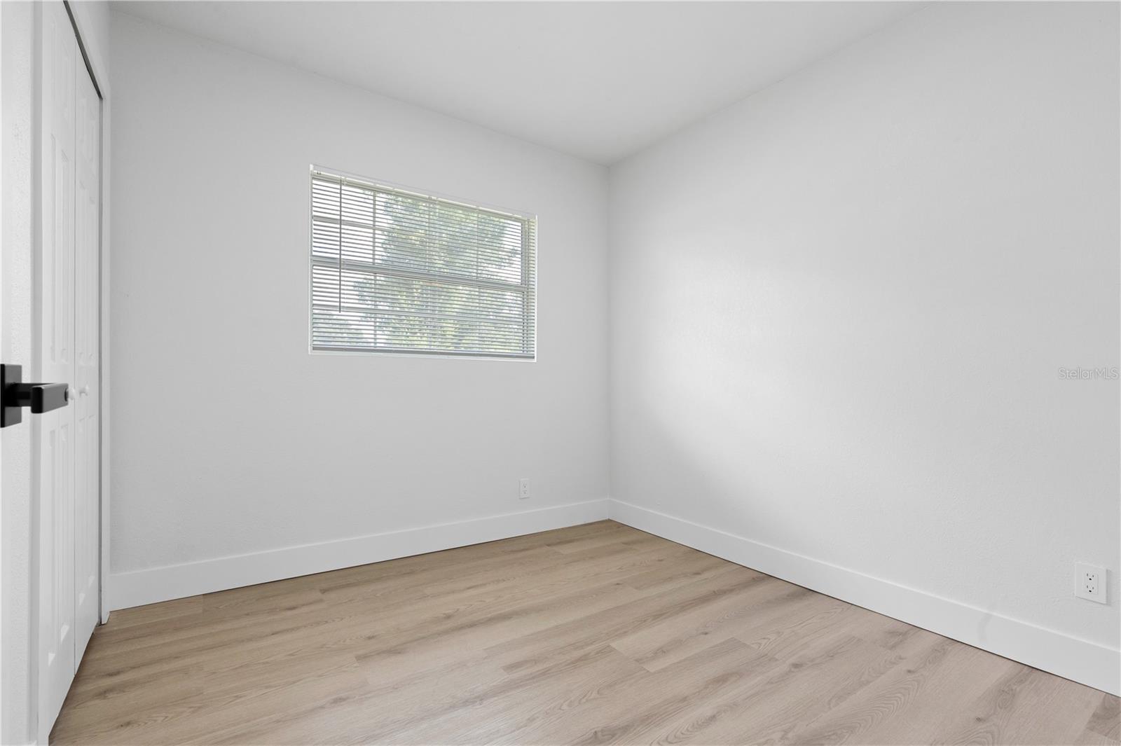 5205 S 82ND ST — photo 22