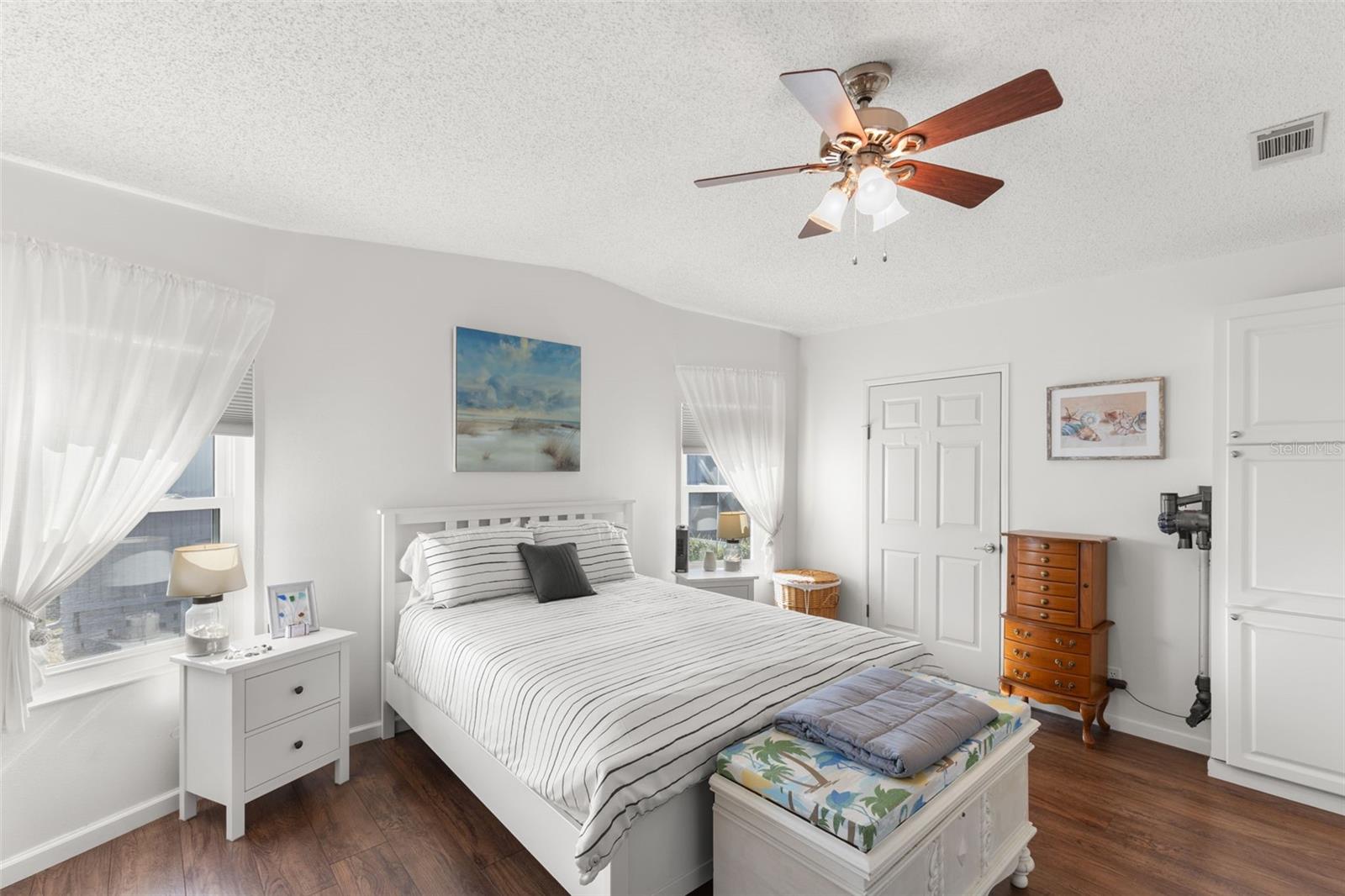 624 MOUNT PINEY AVE NE #703 — photo 16