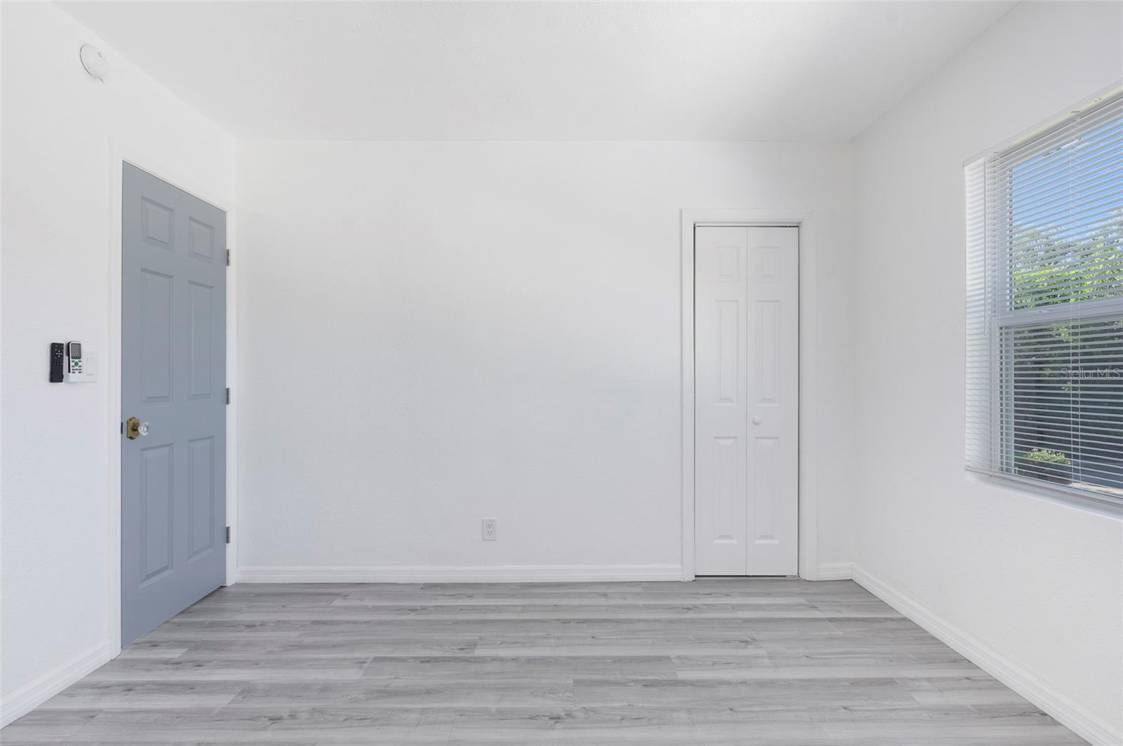 2230 E HARBOR DR S — photo 15