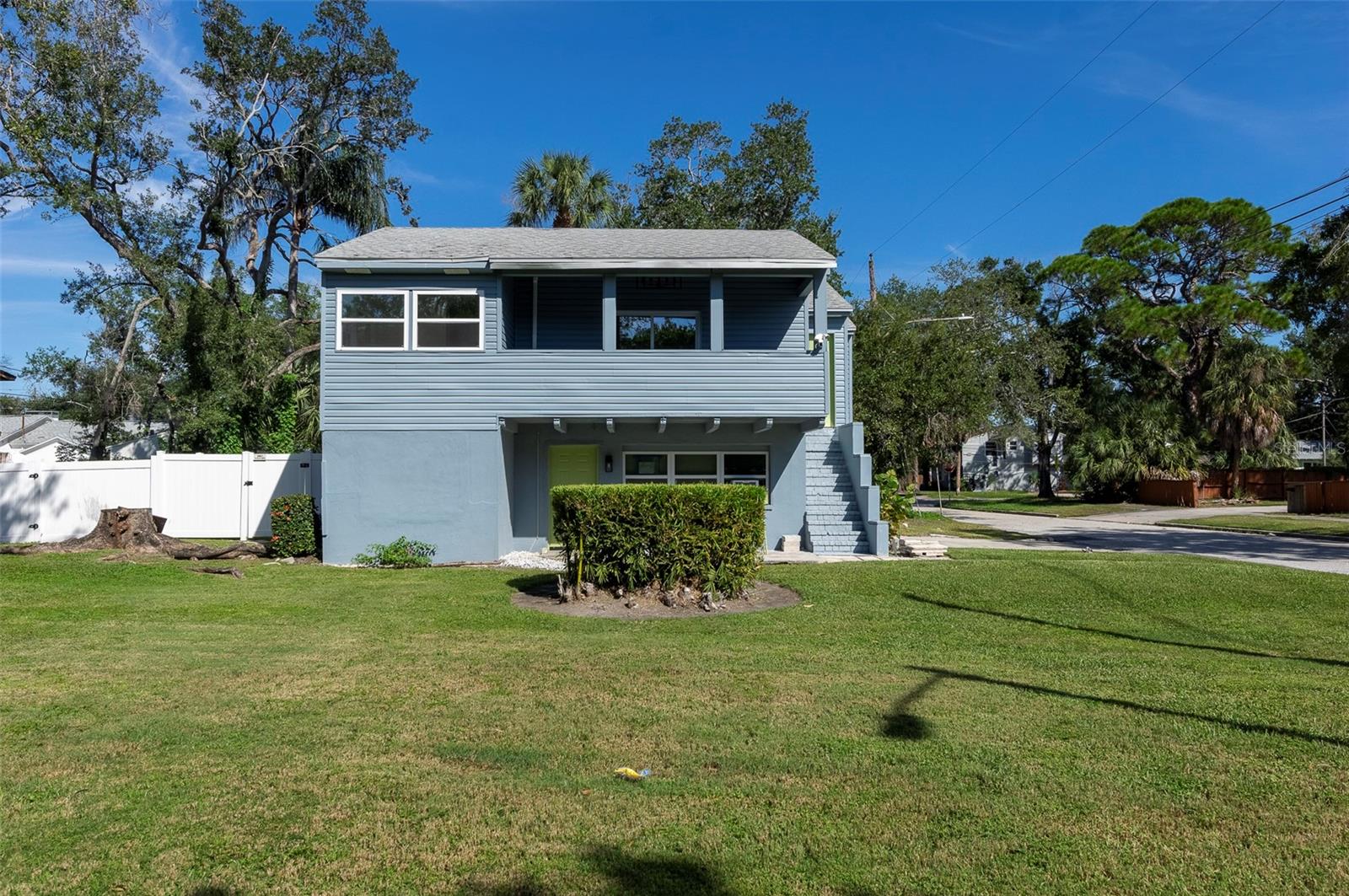 2230 E HARBOR DR S — photo 30