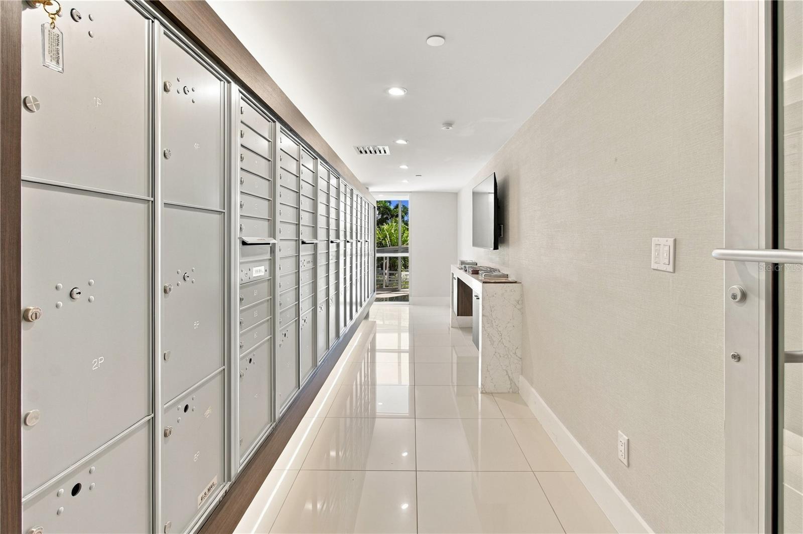 1111 N GULFSTREAM AVE #3D — photo 46