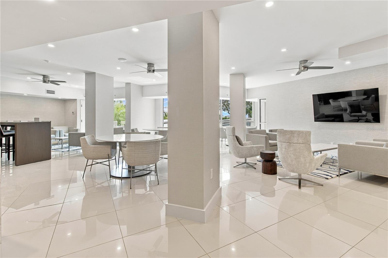 1111 N GULFSTREAM AVE #3D — photo 41