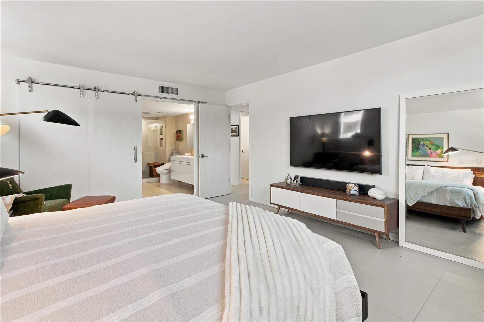 1111 N GULFSTREAM AVE #3D — photo 26