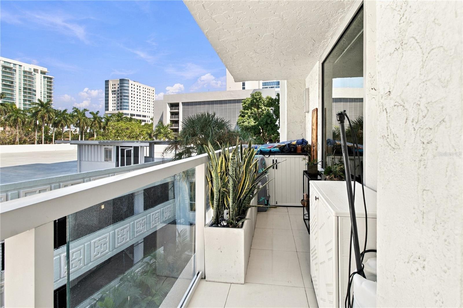 1111 N GULFSTREAM AVE #3D — photo 40