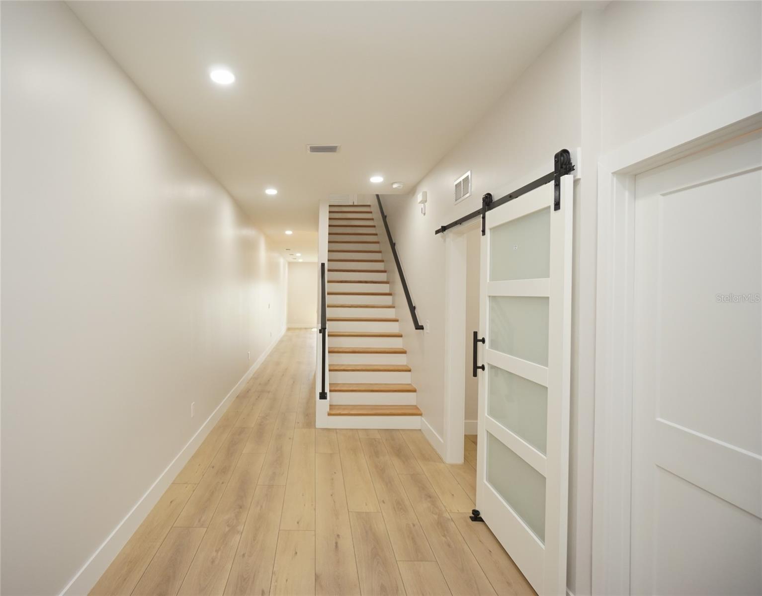 4308 W GRAY ST #4 — photo 4