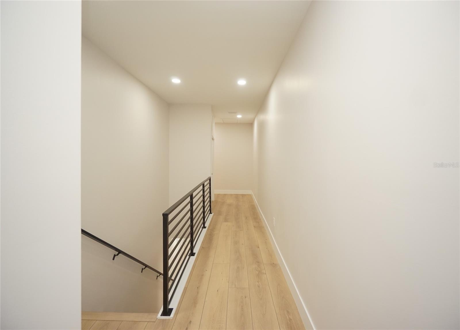 4308 W GRAY ST #4 — photo 26