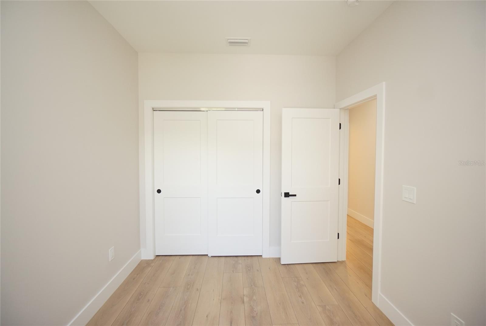 4308 W GRAY ST #4 — photo 25