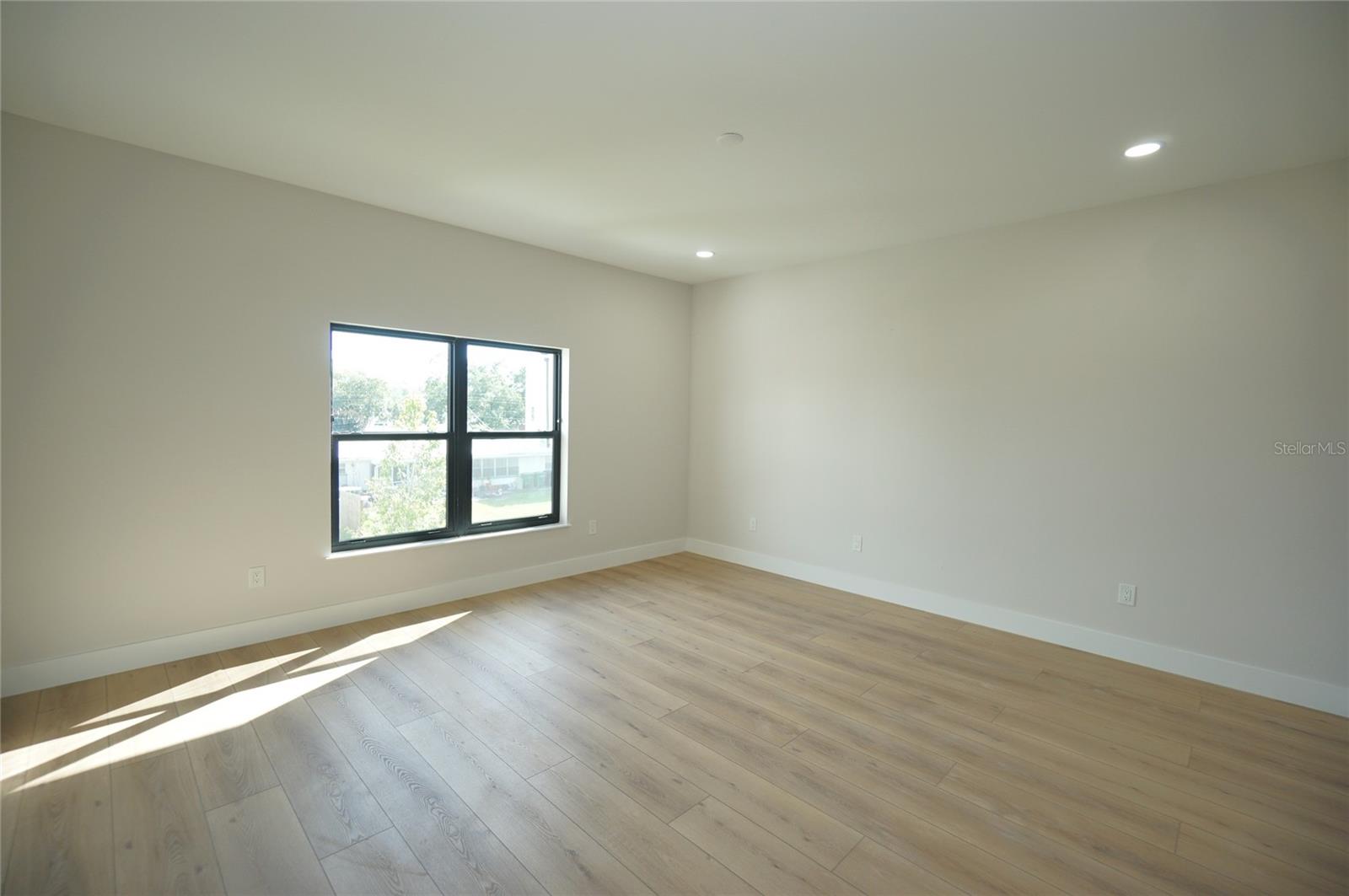 4308 W GRAY ST #4 — photo 14