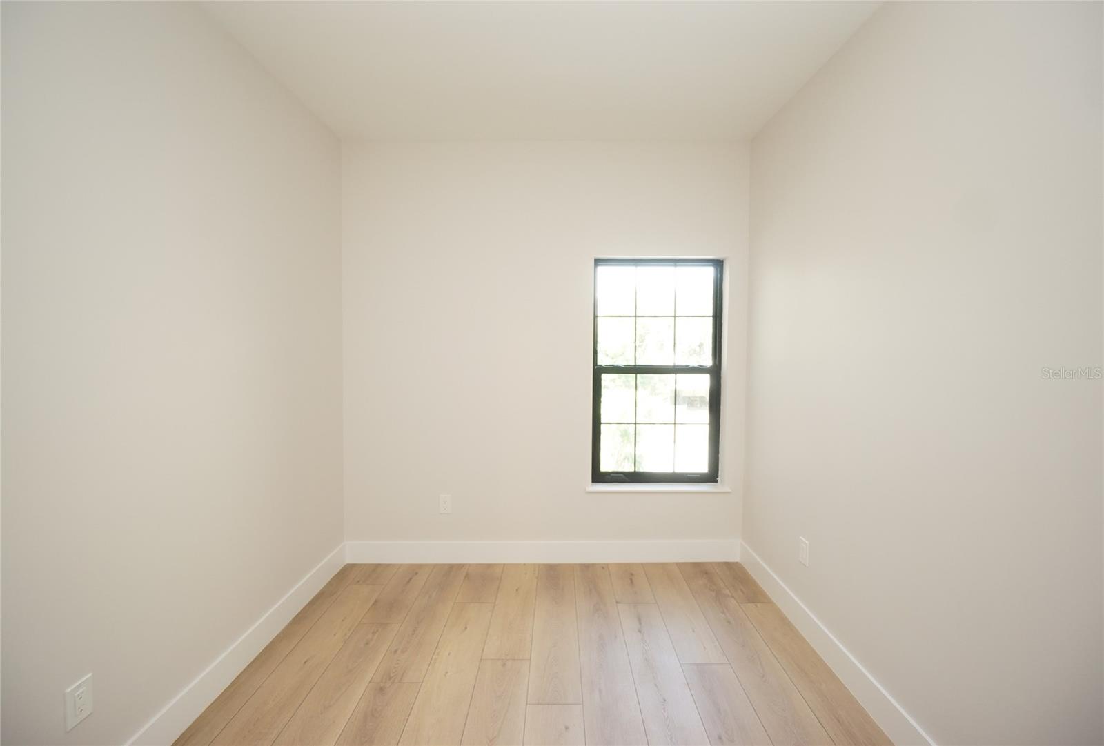 4308 W GRAY ST #4 — photo 24