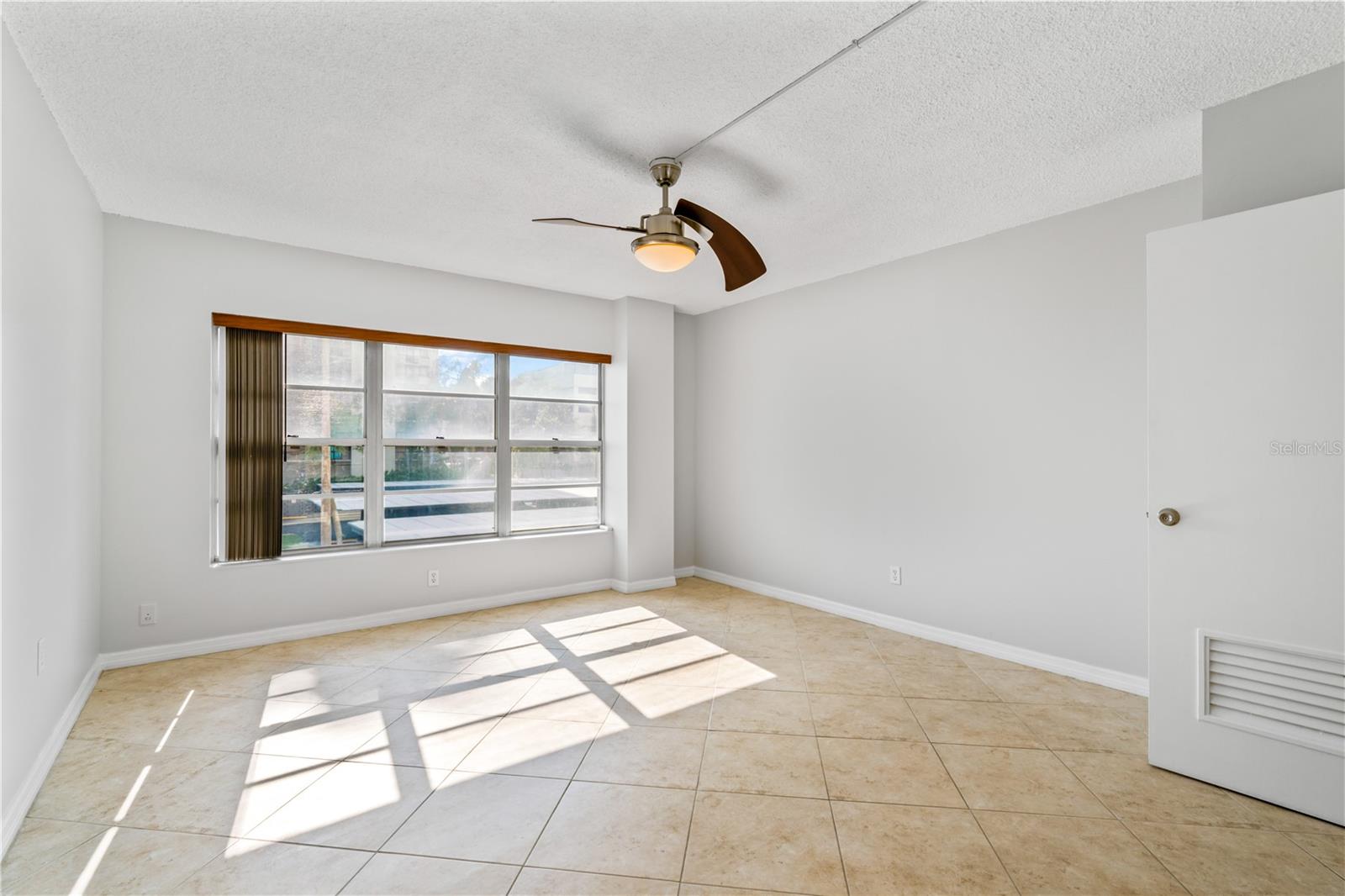 2401 BAYSHORE BLVD #212 — photo 15