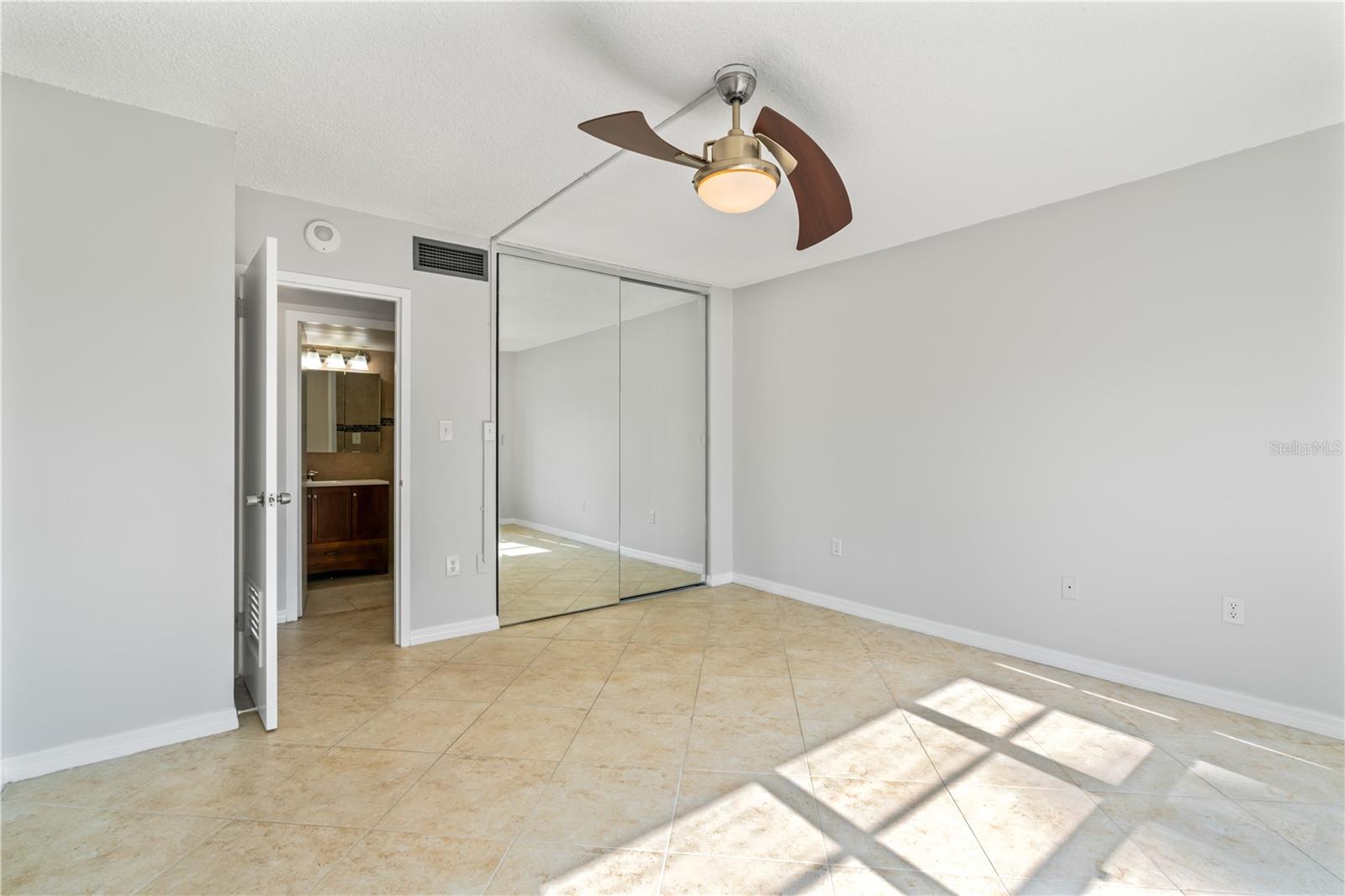 2401 BAYSHORE BLVD #212 — photo 23
