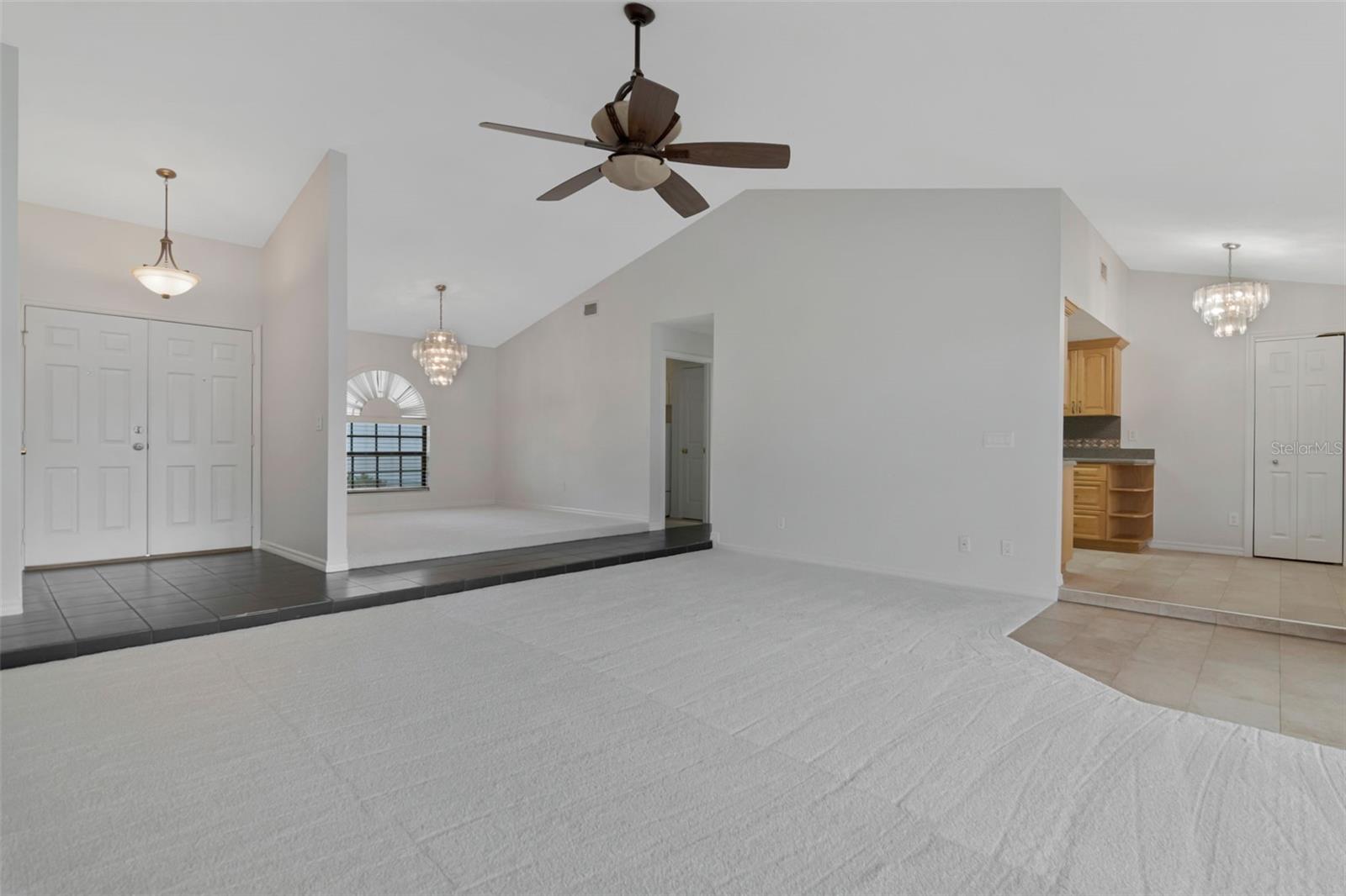 38118 HUFF DR — photo 8