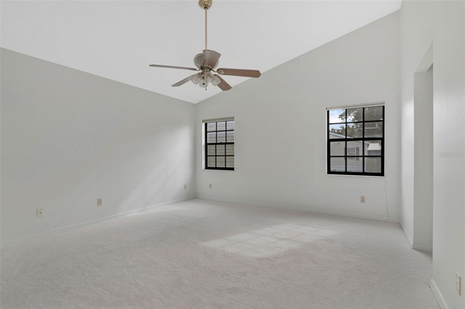 38118 HUFF DR — photo 16