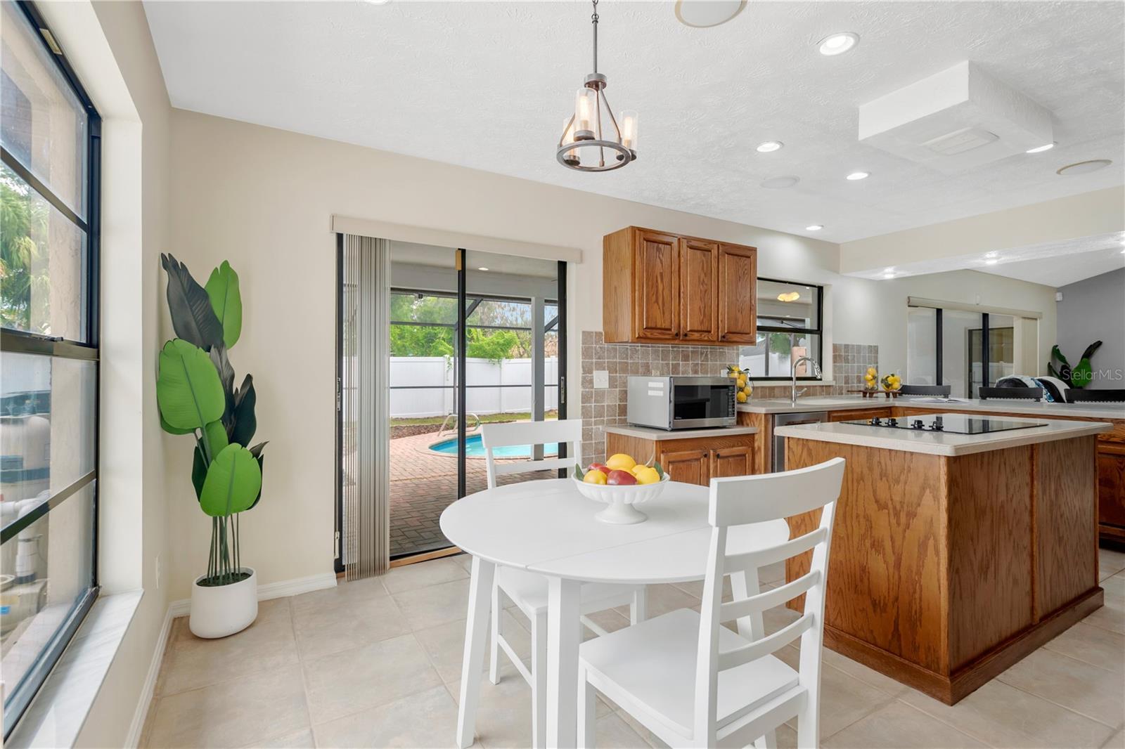 1447 MONTE LAKE DR — photo 10