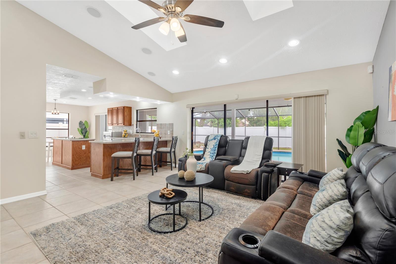 1447 MONTE LAKE DR — photo 17