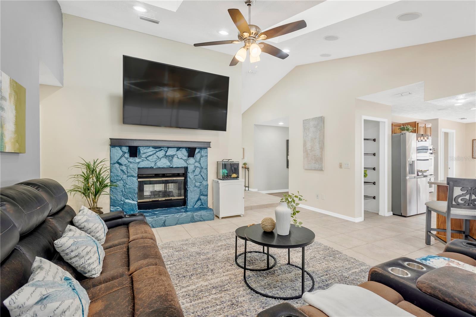 1447 MONTE LAKE DR — photo 18