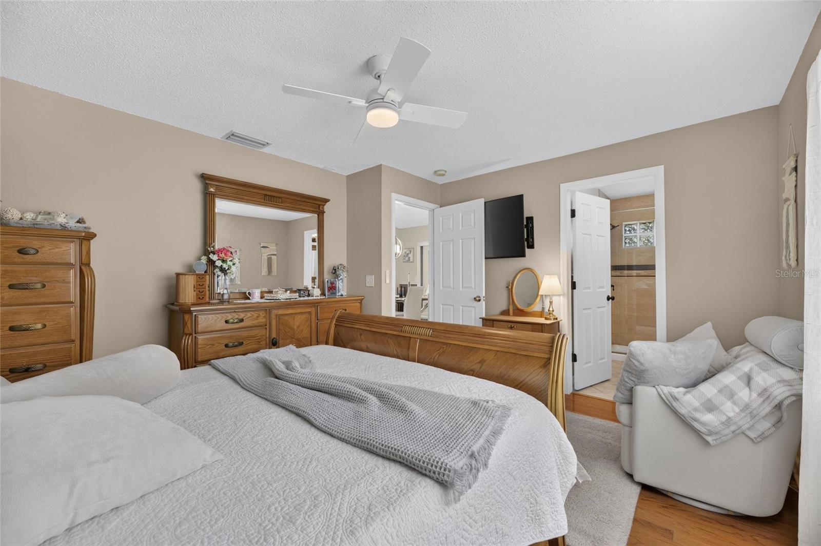 12138 BUFFINGTON LN — photo 25