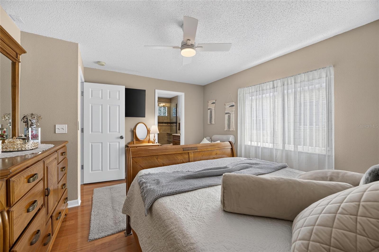12138 BUFFINGTON LN — photo 24