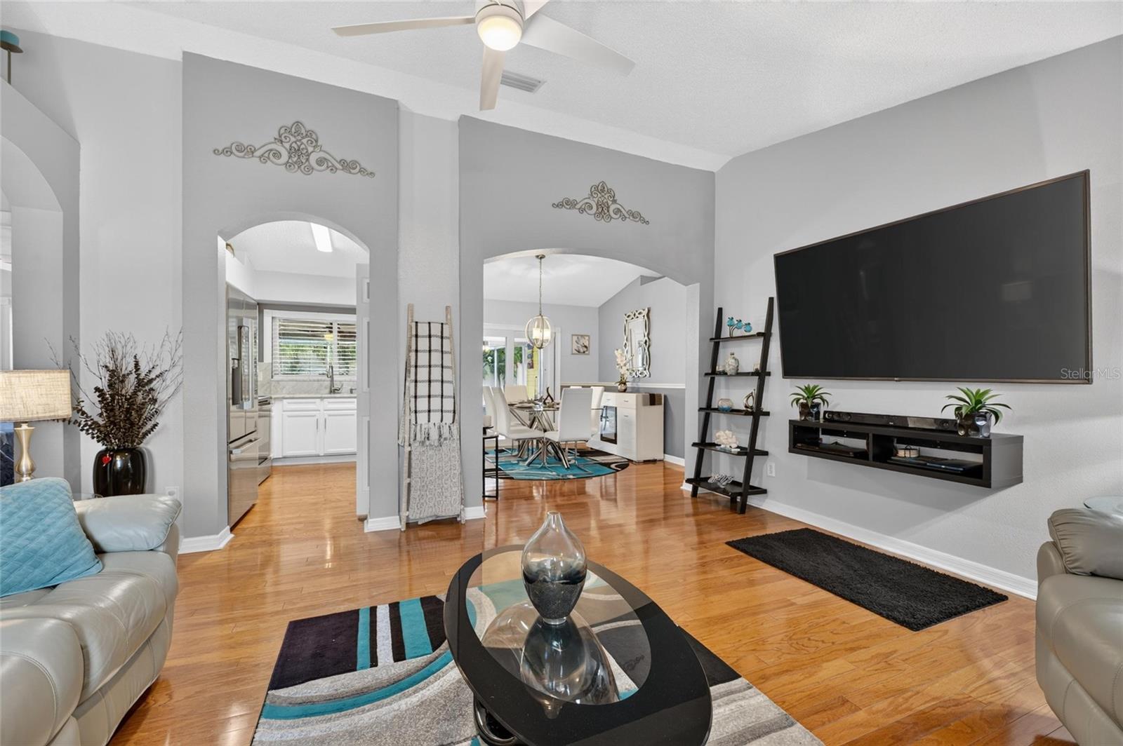 12138 BUFFINGTON LN — photo 11