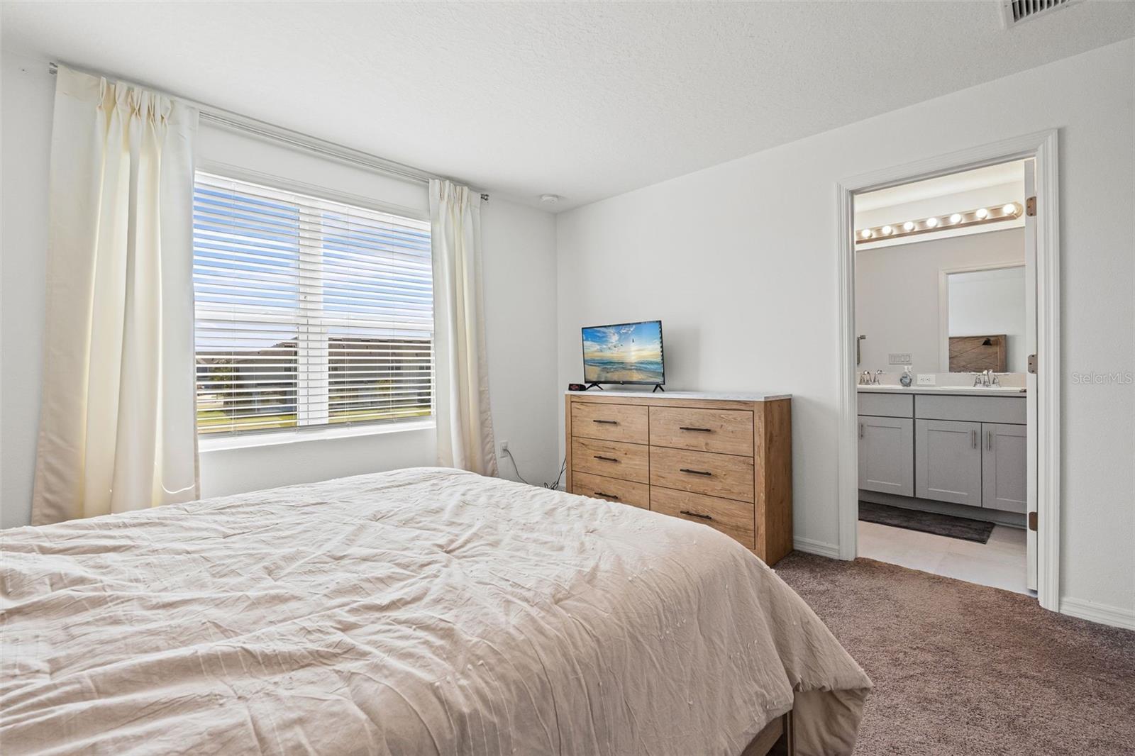 5725 HAVEN TER — photo 18