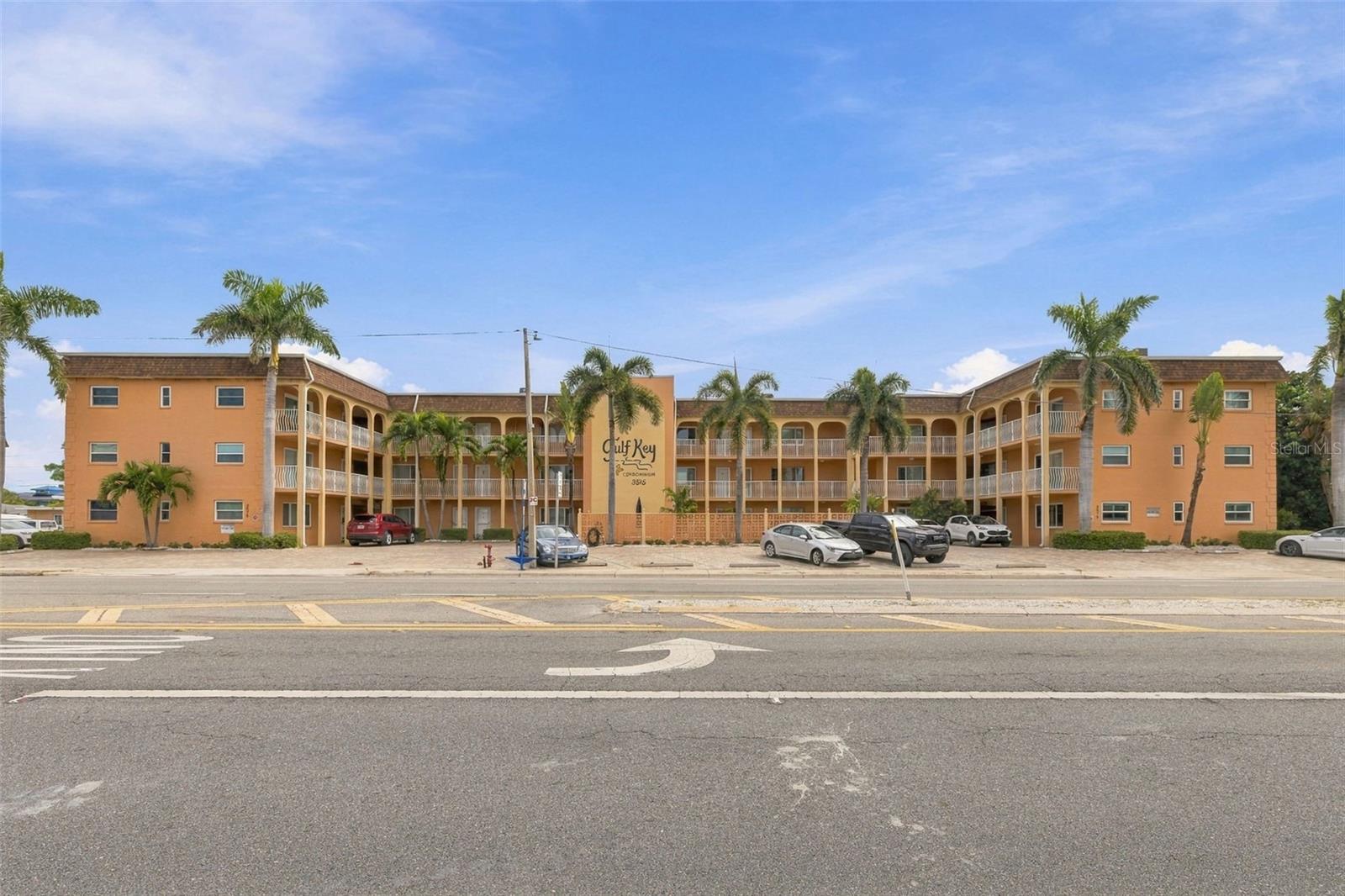 3575 GULF BLVD #105 — photo 2