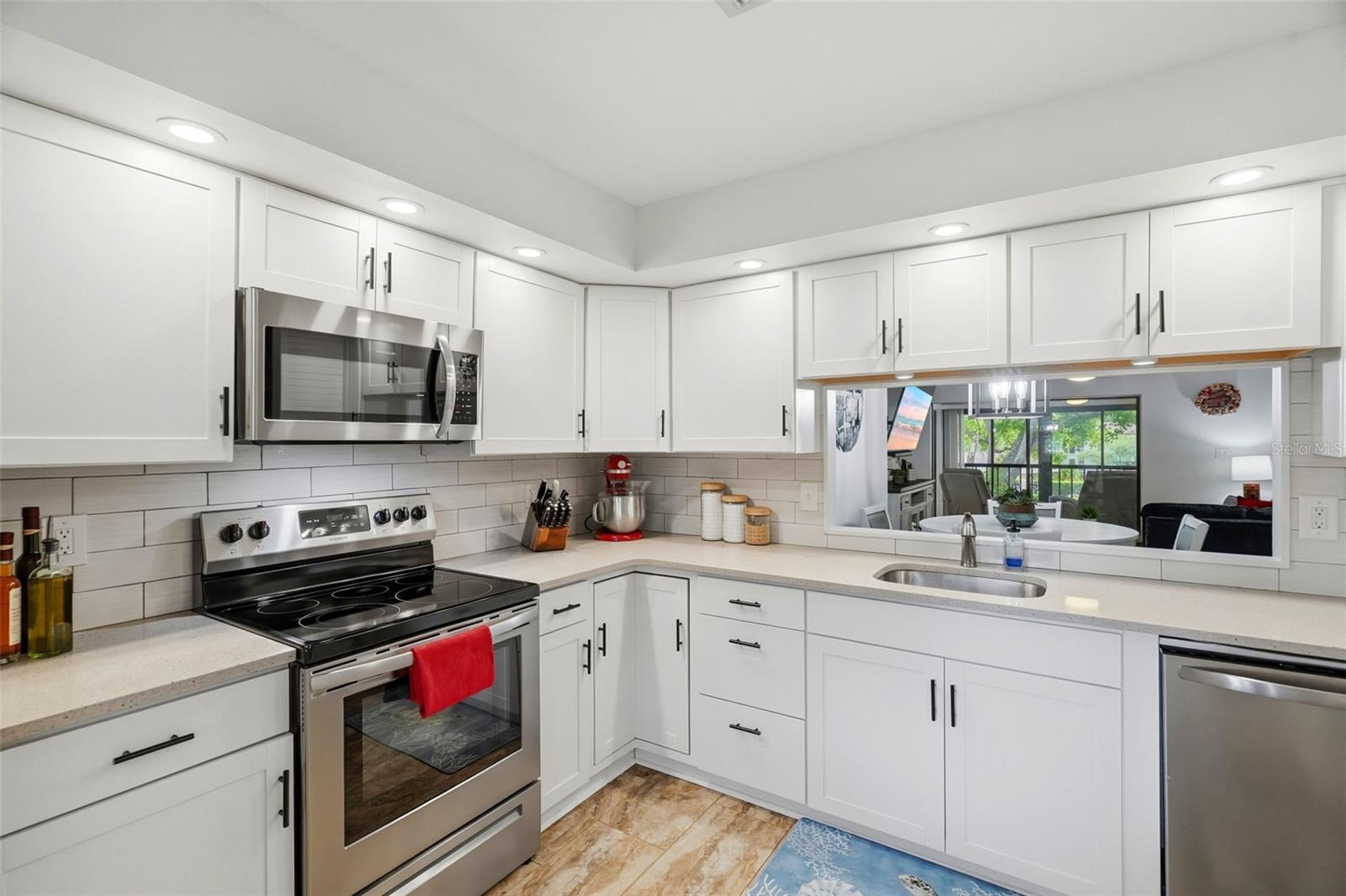 2700 NEBRASKA AVE #2-203 — photo 4