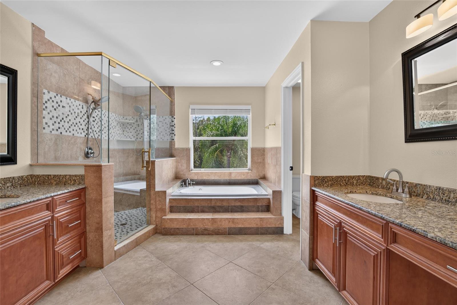 9110 ROCKROSE DR — photo 28