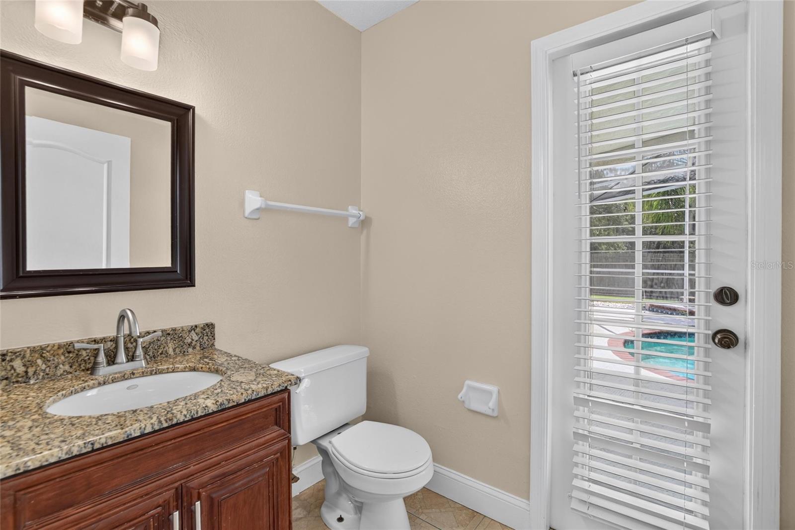 9110 ROCKROSE DR — photo 19