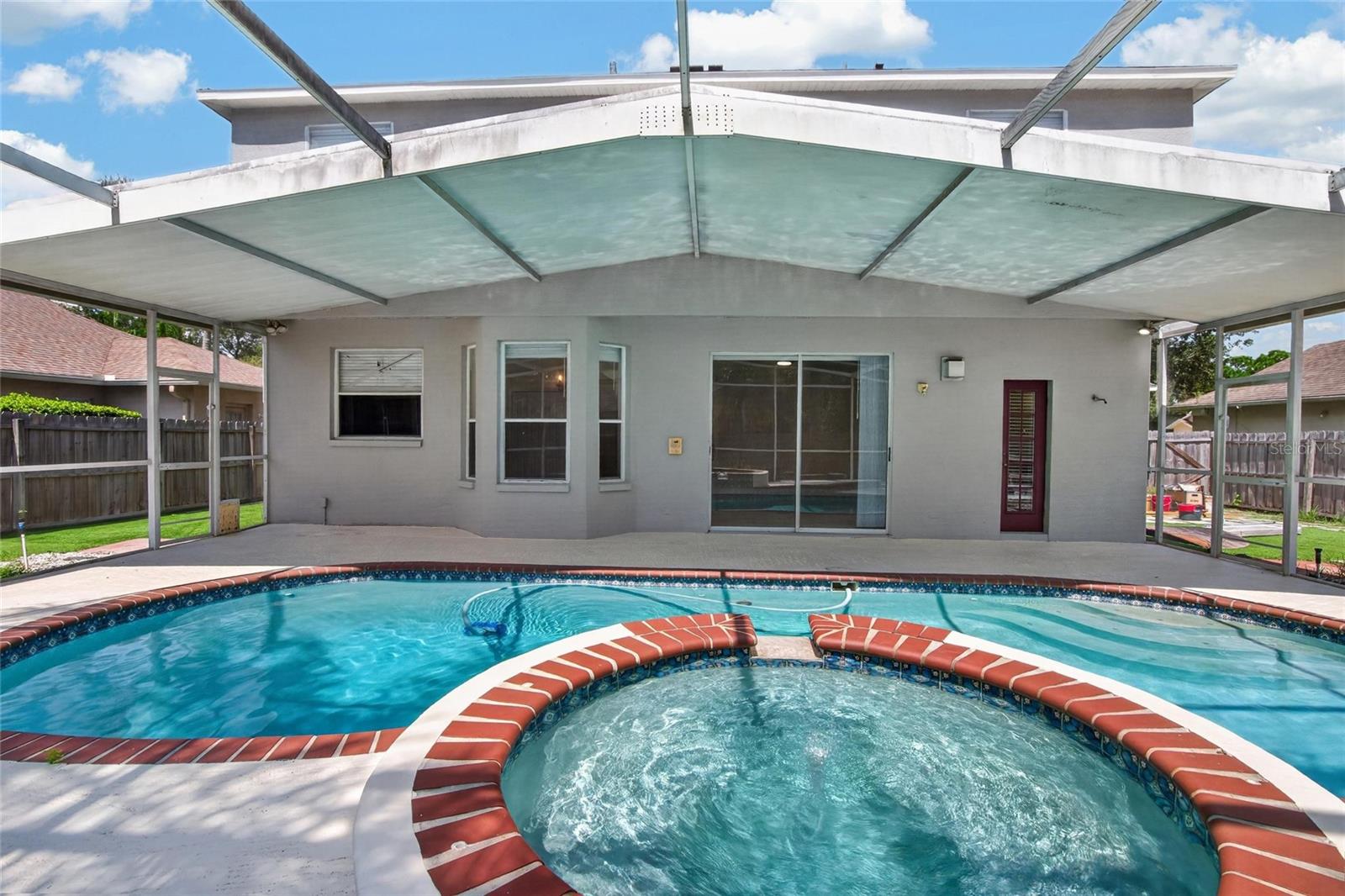 9110 ROCKROSE DR — photo 43