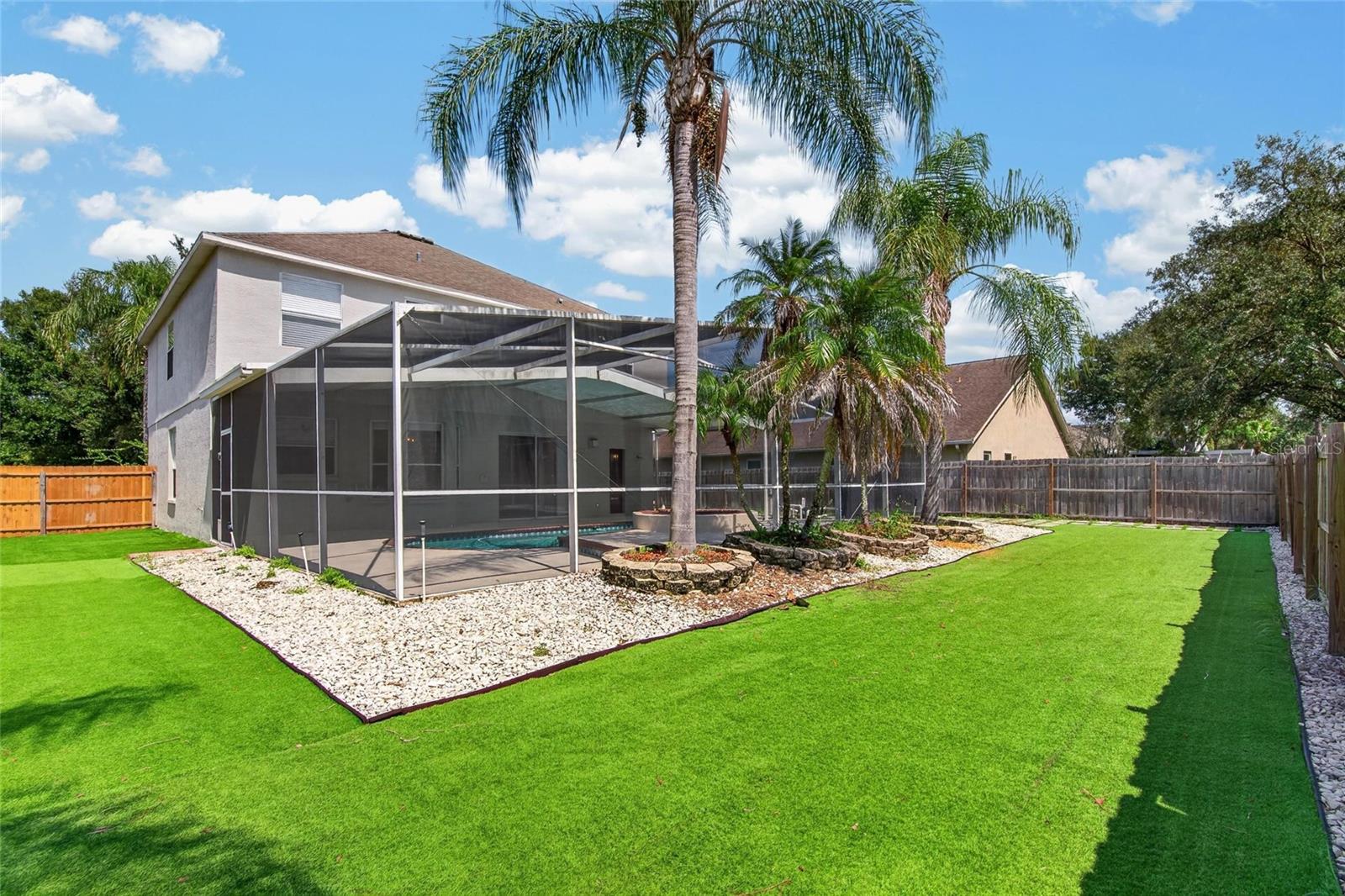9110 ROCKROSE DR — photo 55
