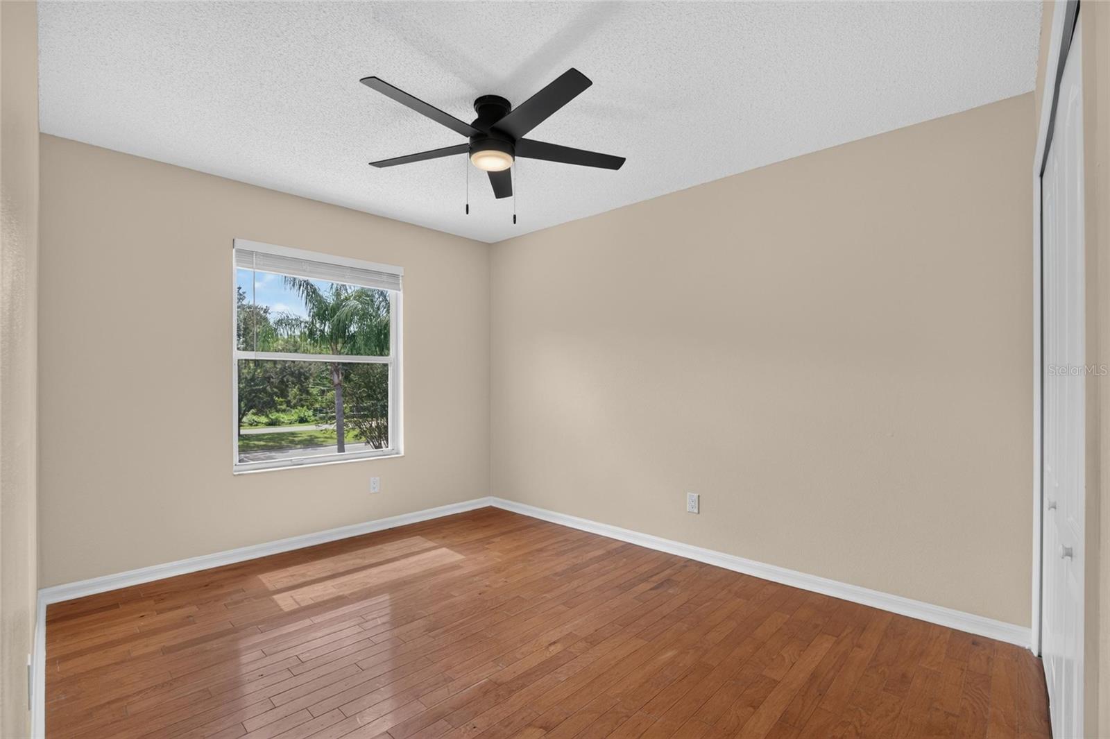 9110 ROCKROSE DR — photo 39