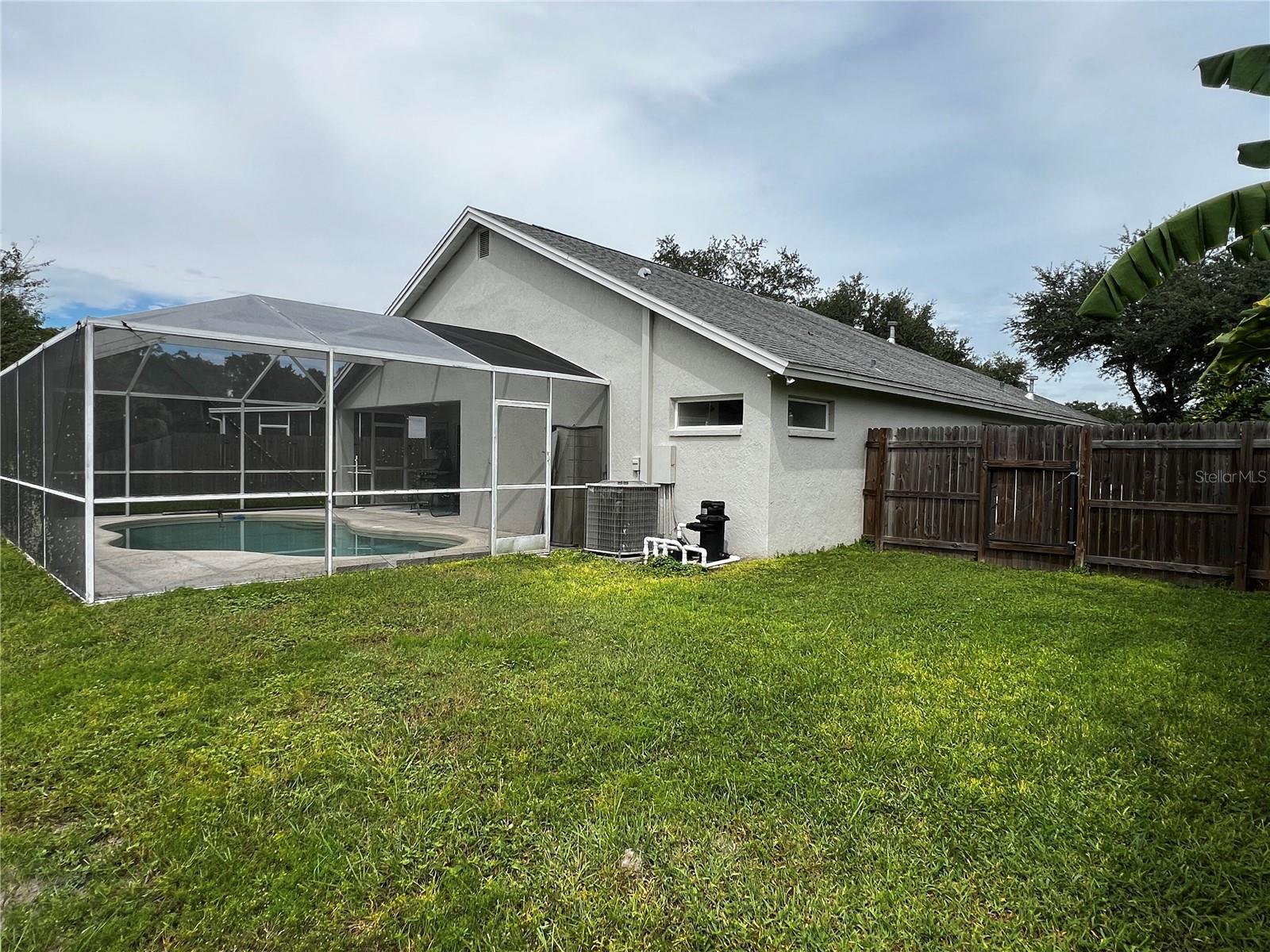27606 SKY LAKE CIR — photo 8
