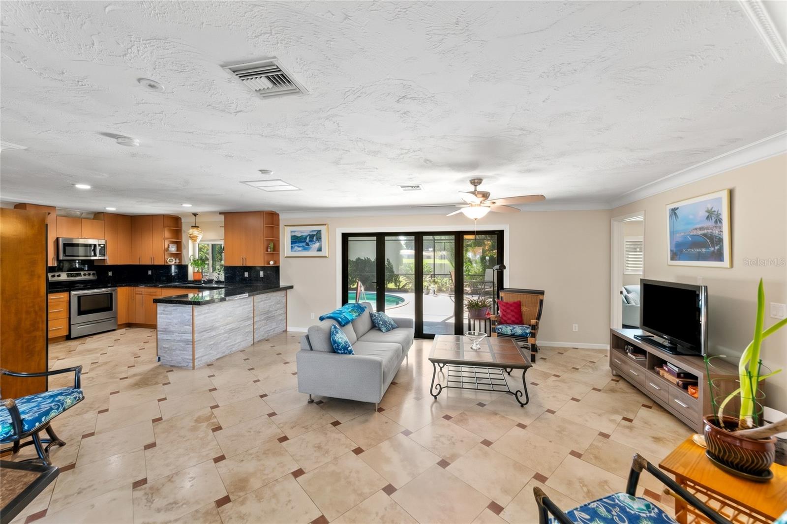3377 SPRING MILL CIR — photo 13