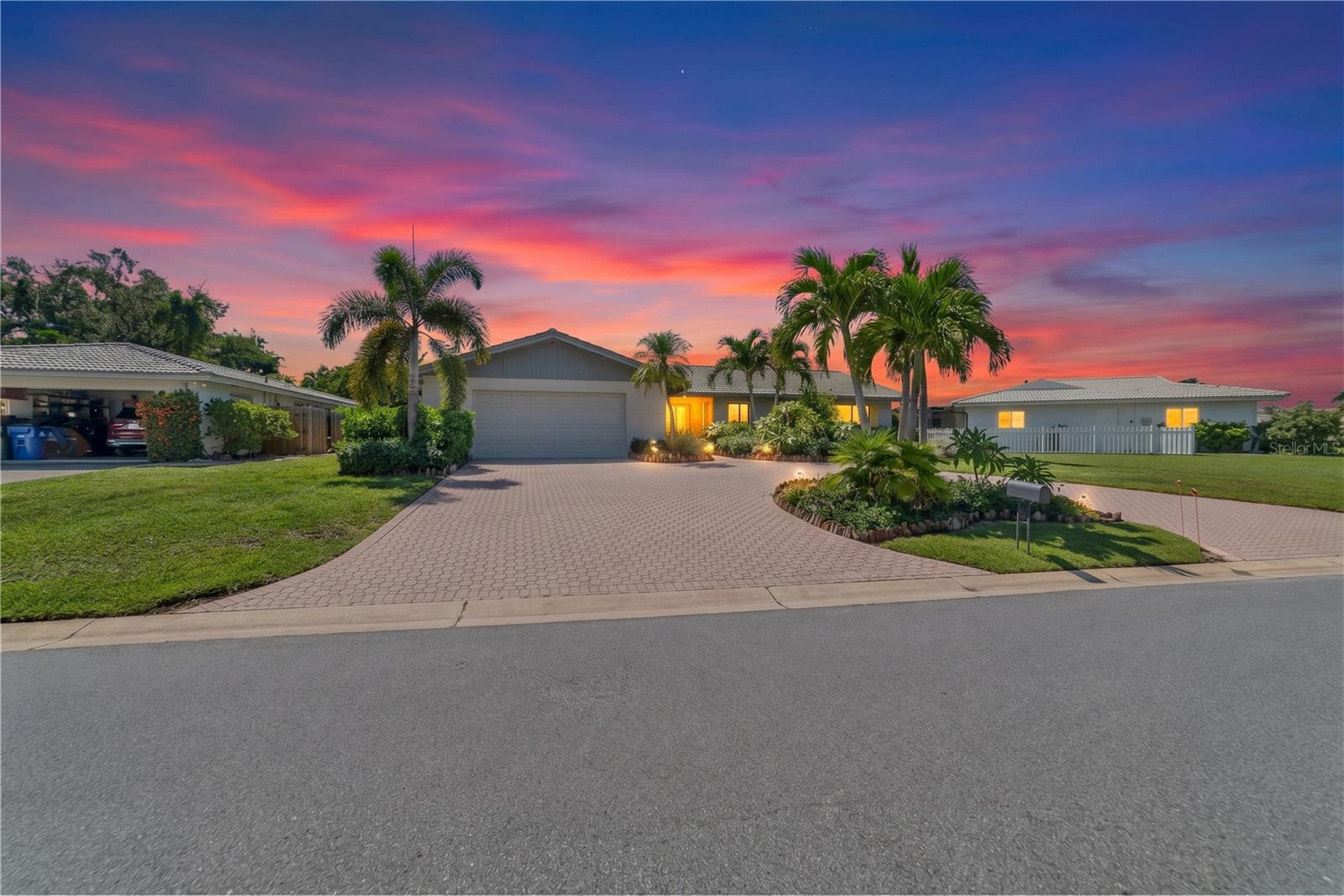 3377 SPRING MILL CIR — photo 48