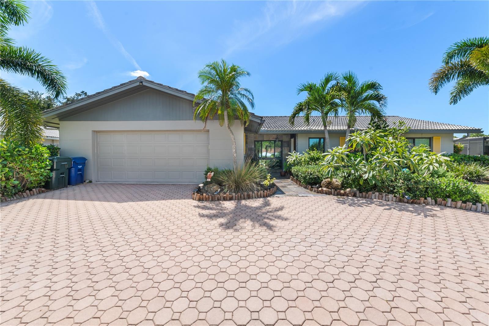 3377 SPRING MILL CIR — photo 3