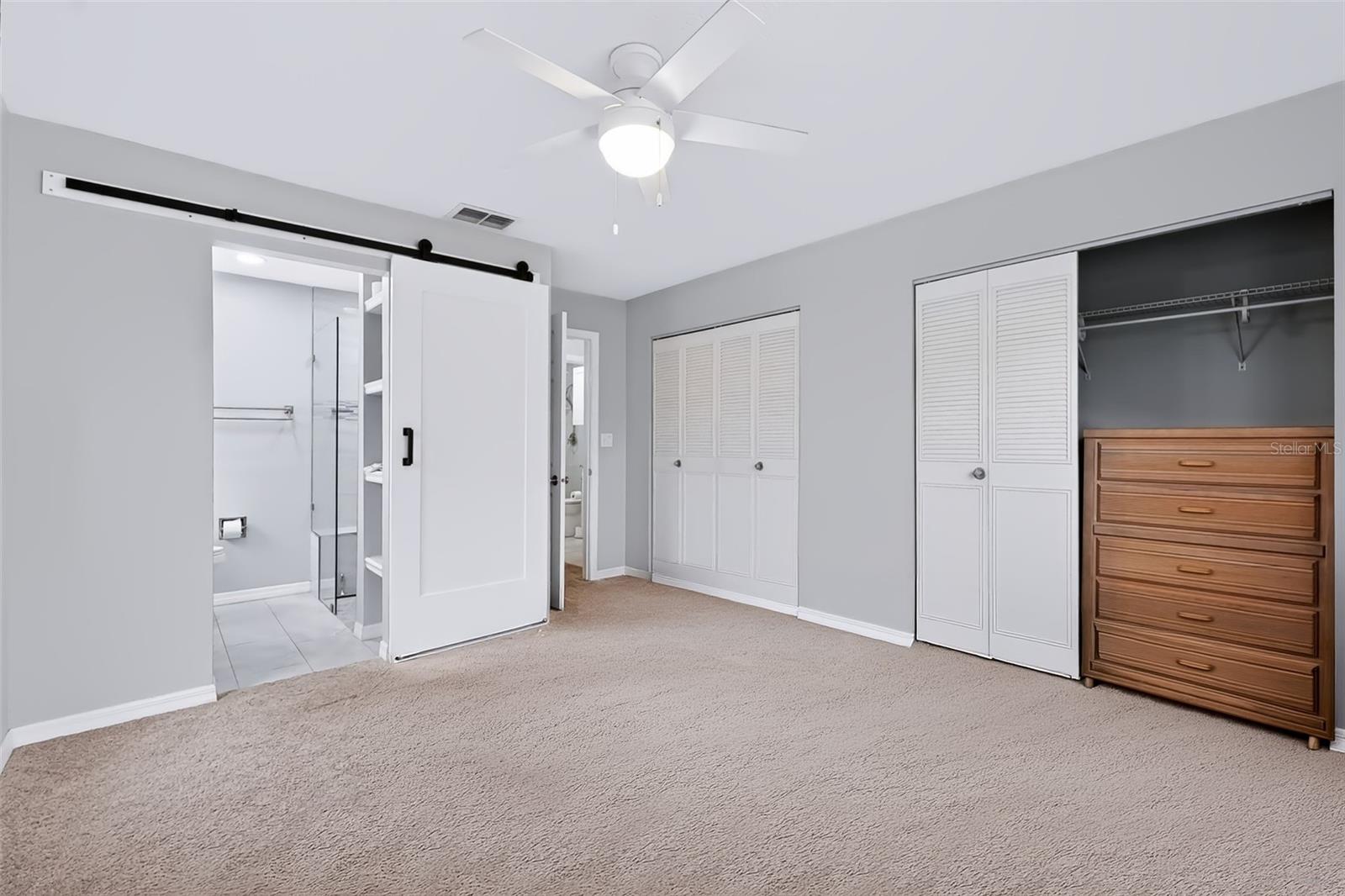 852 OXFORD CT — photo 13