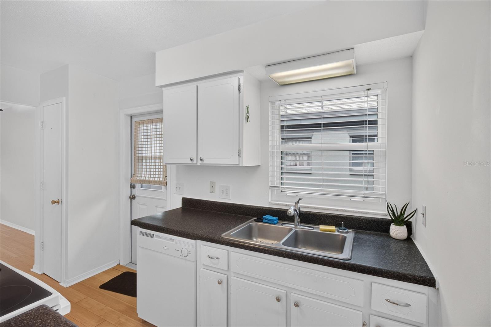 6960 SUNSET DR S #2A — photo 9