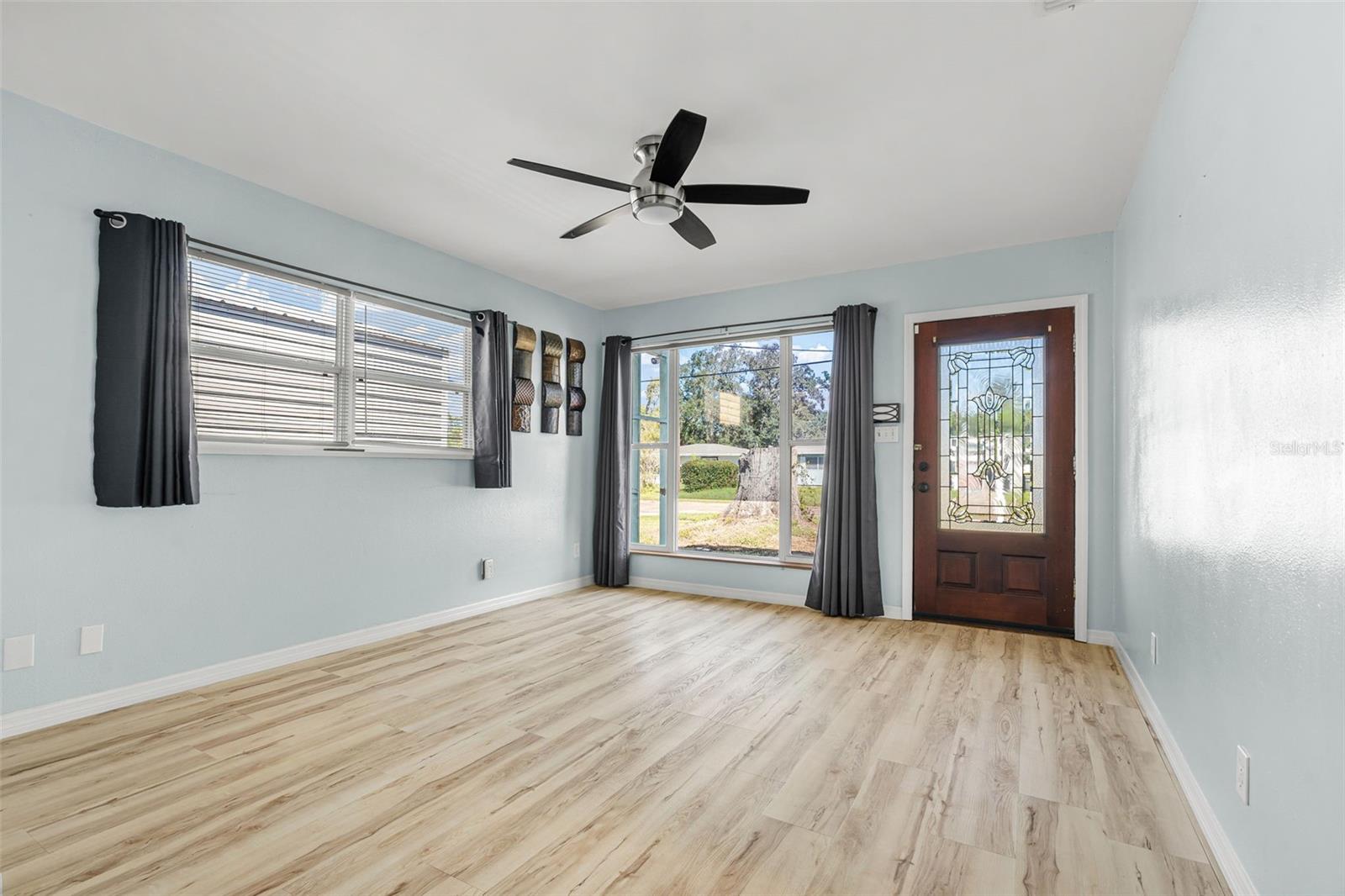 4424 W IOWA AVE — photo 9