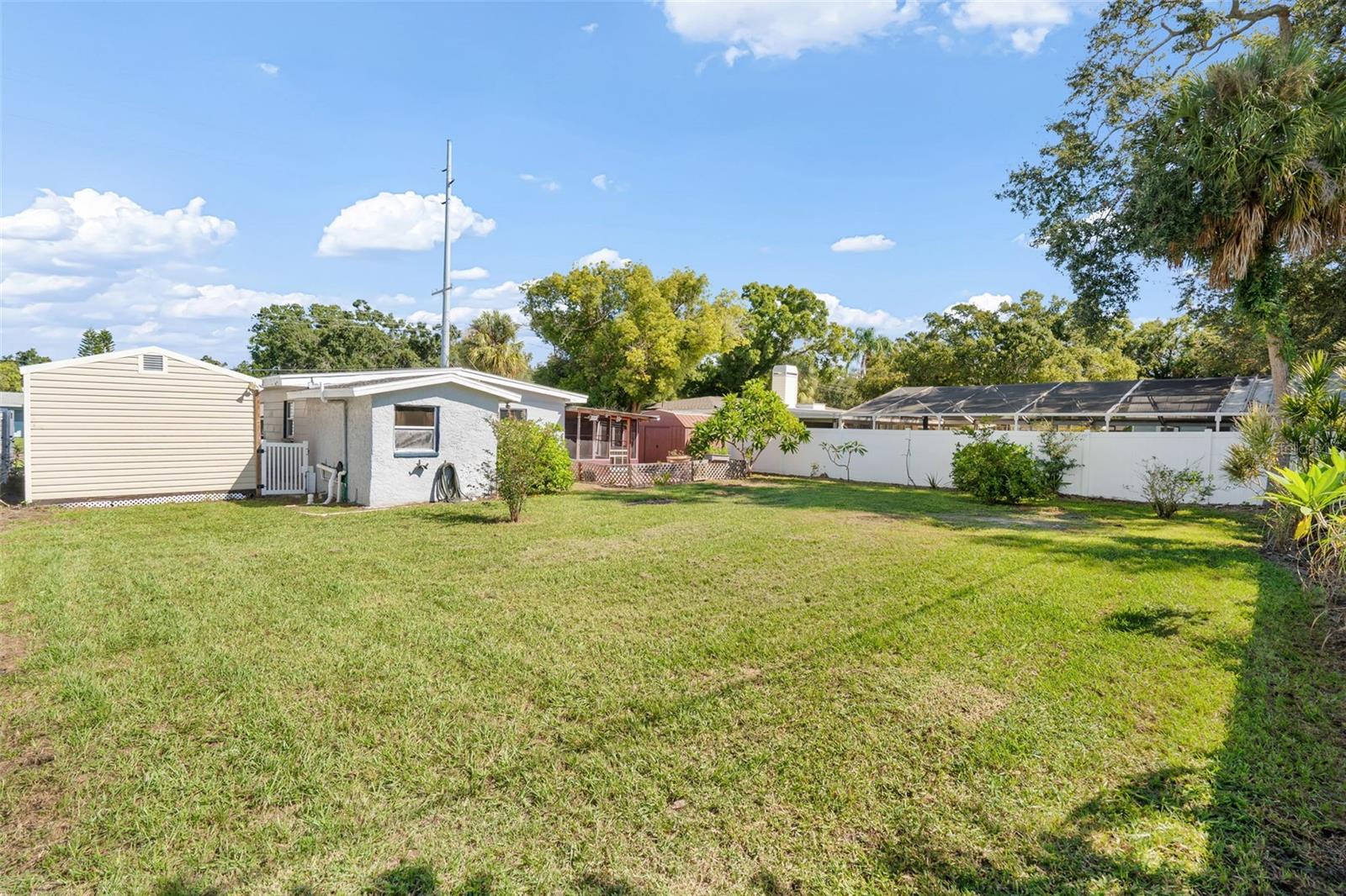 4424 W IOWA AVE — photo 33