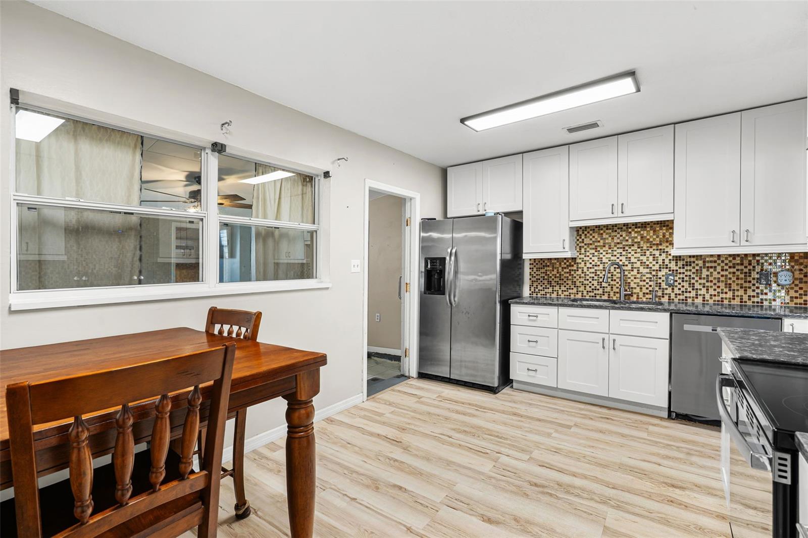 4424 W IOWA AVE — photo 11